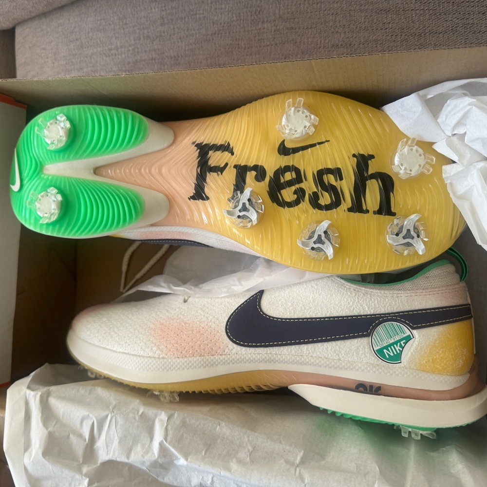 Air Zoom Victory TR NRG M23